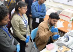 Varanasi UP…बीएचयू में प्रतिभागियों को जीनोमिक तकनीकों का व्यावहारिक प्रशिक्षण