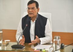 Lucknow UP: होली एवं ग्रीष्मकाल में निर्बाध विद्युत आपूर्ति सुनिश्चित करने को लेकर मंत्री  ए के शर्मा ने की समीक्षा