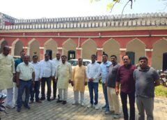 Varanasi UP…शिक्षकों से मुलाकात, समस्याओं के निस्तारण की उठाई मांग।