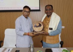 Varanasi UP…आईयूसीटीई, वाराणसी में “सामाजिक समरसता: शिक्षक की भूमिका” पर राष्ट्रीय संविमर्श आयोजित।