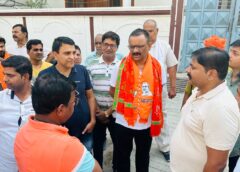 Varanasi UP…सिल्ट छोड़ने पर महापौर नाराज, 24 घंटे में उठाने के निर्देश।