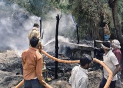 Raybareli News: संदिग्ध परिस्थितियों में लगी भीषण आग से कई घरों में भारी नुक़सान खाने के साथ ही ग्रहस्ती जलकर राख