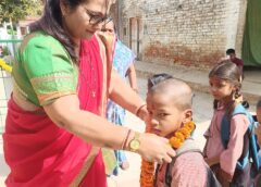 Barabanki UP: ग्रीष्मावकाश के बाद खुले विद्यालय, विद्यार्थियों का रोली-टीका लगाकर किया गया स्वागत